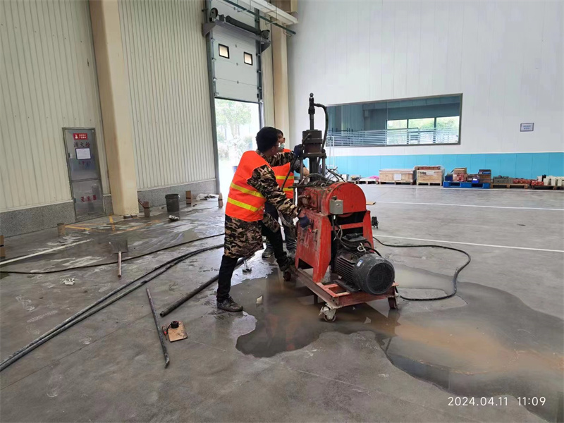 鲤城厂房地面下沉塌陷注浆加固施工